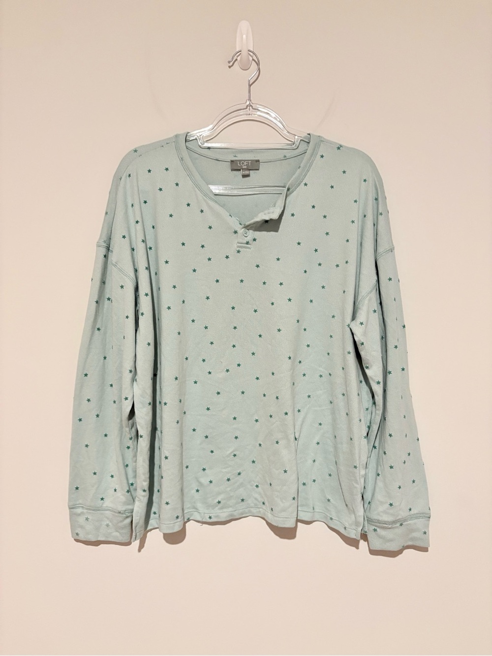 LOFT Star-Print Long Sleeve Henley Pullover pajama top green size XL